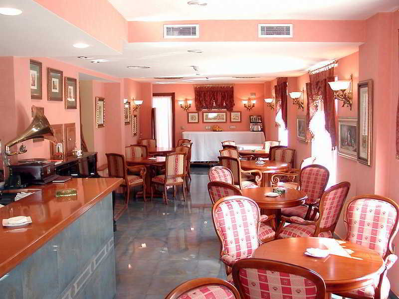 Ayre Hotel Alfonso II Oviedo Restaurant foto
