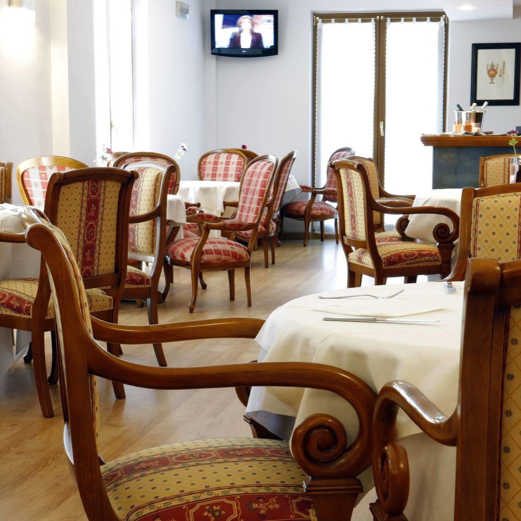Ayre Hotel Alfonso II Oviedo Restaurant foto